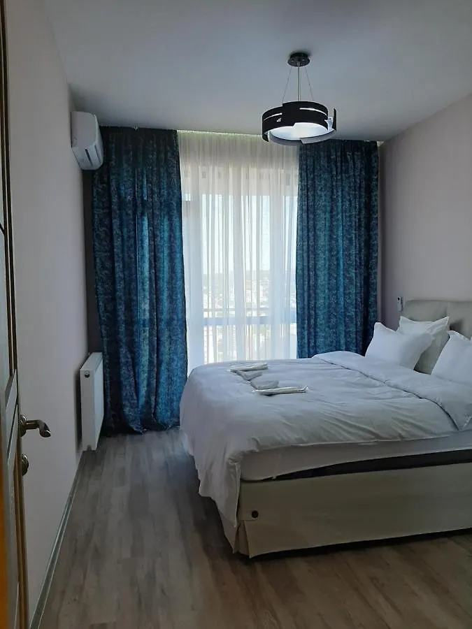 Orexus Tower Pekini טביליסי 0*,